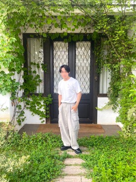 「LIDNM（リドム）のアイテム（カーゴパンツ）」を使った、トクさん（メンズ・167cm）の夏コーディネート