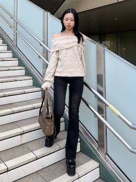 「フレアデニム」｜与口令央奈さん（レディース・160cm）の秋コーディネート