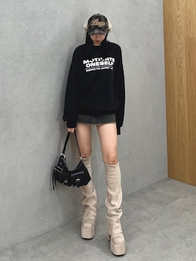 「スウェットコーデ」｜与口令央奈さん（レディース・160cm）の秋コーディネート