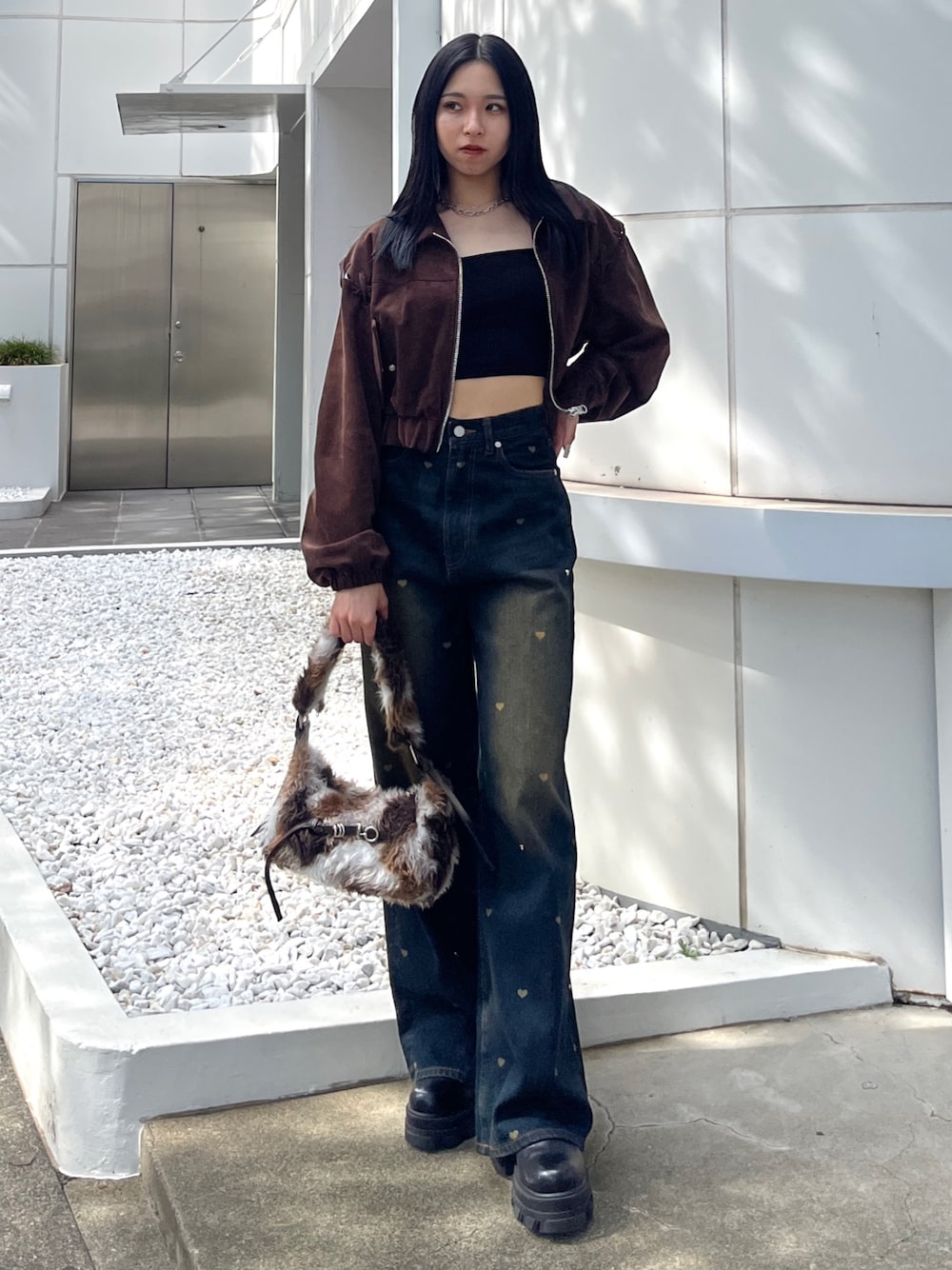 あーたんエモダ・チコ・ヘザー夏服コーデ EMODAのアイテムを使った「秋アウター」の人気ファッション