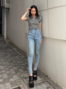 SNSで話題！】アートカットワークハイウエストパギンス｜エモダ（EMODA