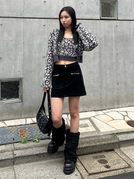 「EMODA（エモダ）のアイテム（その他トップス）」を使った、与口令央奈さん（レディース・160cm）の秋コーディネート