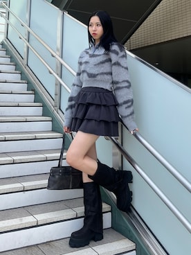 「EMODA（エモダ）のアイテム（ハンドバッグ）」を使った、与口令央奈さん（レディース・160cm）の秋コーディネート