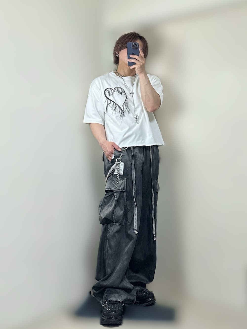 Maison MIHARA YASUHIROのカーゴパンツを使った人気ファッション