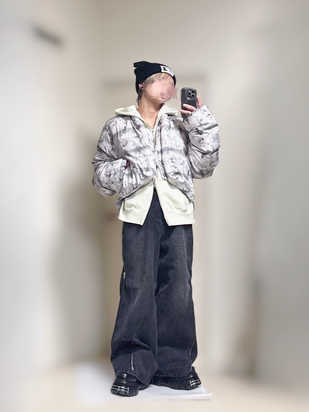 grancy 白ダウンジャケット GRANCY ダウンジャケット ダウン 「GRANCY」Printed Short Real