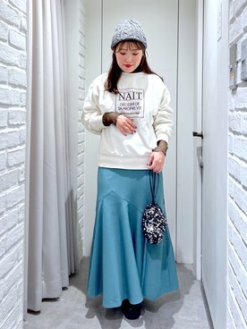 「FREE'S MART（フリーズマート）のスパンコール巾着バッグ（ハンドバッグ）」を使った、ayaさん（レディース・158cm）の冬コーディネート