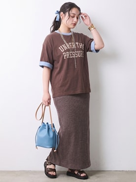 「CHIC STYLE（シックスタイル）の綿100％バイカラーロゴプリントTシャツ＜大きいサイズ有＞シックスタイル（Tシャツ/カットソー、ブラウン系）」を使った、ニッセンスタッフ(nissen5)さん（レディース・160cm）の春コーディネート