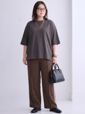 「CHIC STYLE（シックスタイル）のレオパードトラックパンツ＜大きいサイズ有＞シックスタイル（その他パンツ、ブラウン系）」を使った、ニッセンスタッフ(nissen5)さん（レディース・160cm）の夏コーディネート