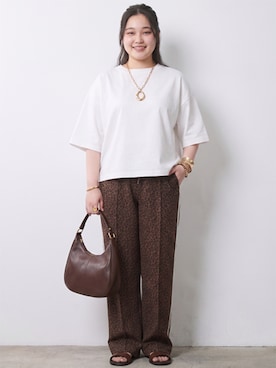 「CHIC STYLE（シックスタイル）のレオパードトラックパンツ＜大きいサイズ有＞シックスタイル（その他パンツ、ブラウン系）」を使った、ニッセンスタッフ(nissen5)さん（レディース・160cm）の春コーディネート