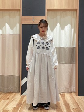 「襟付きトップス」｜「アイテム（ワンピース/ドレス）」を使った、かわせさん（レディース・154cm）の秋コーディネート