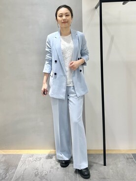 「INDIVI（インディヴィ）の【洗える／多機能／SETUP可】着る日傘ダブルジャケット（テーラードジャケット、ブルー系）」を使った、MAIさん（レディース・160cm）の冬コーディネート