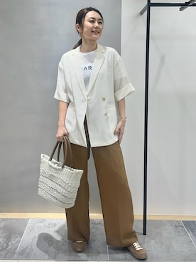 「INDIVI（インディヴィ）の【洗える／メッシュ素材／SETUP可能】半袖シアージャケット（テーラードジャケット、ホワイト系）」を使った、MAIさん（レディース・160cm）の春コーディネート