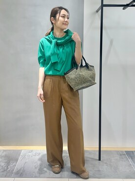 「INDIVI（インディヴィ）の【洗える／メッシュ素材／SETUP可能】ワイドパンツ（その他パンツ、イエロー系）」を使った、MAIさん（レディース・160cm）の春コーディネート