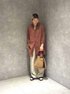 「URBAN RESEARCH DOORS（アーバンリサーチドアーズ）のBIRKENSTOCK　EXCLUSIVE ARIZONA WB(NR)（サンダル、ブラック系）」を使った、 コヤマ  ヒナタさん（レディース・164cm）の春コーディネート