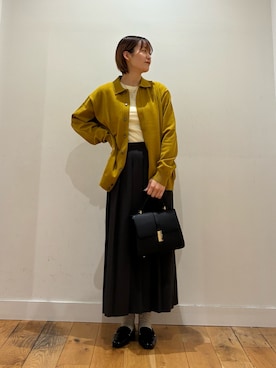 「URBAN RESEARCH DOORS（アーバンリサーチドアーズ）の『XLサイズ/WEB限定/仁村紗和さん着用』『UR TECH 200日ニット』シャツ カーディガン（カーディガン/ボレロ）」を使った、 コヤマ  ヒナタさん（レディース・163cm）の秋コーディネート