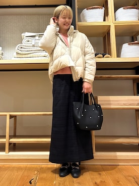 「ニット/セーター」｜「アイテム（その他アウター）」を使った、 コヤマ  ヒナタさん（レディース・164cm）の秋コーディネート