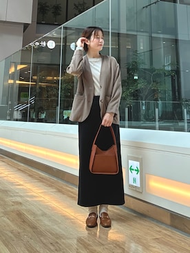 「アイテム（ノーカラージャケット）」を使った、 コヤマ  ヒナタさん（レディース・163cm）の秋コーディネート