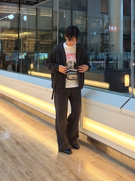 「EKAL（エカル）のアイテム（その他パンツ）」を使った、 コヤマ  ヒナタさん（レディース・164cm）の秋コーディネート