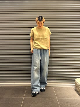 「URBAN RESEARCH DOORS（アーバンリサーチドアーズ）のadidas　TOKYO W（スニーカー、ブラック系）」を使った、 コヤマ  ヒナタさん（レディース・164cm）の春コーディネート