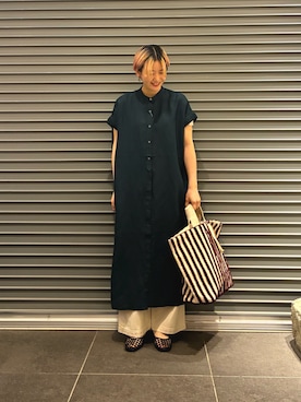 「URBAN RESEARCH DOORS（アーバンリサーチドアーズ）のメッシュサンダル（サンダル、ブラック系）」を使った、 コヤマ  ヒナタさん（レディース・164cm）の春コーディネート