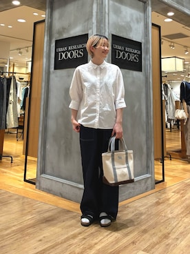 「URBAN RESEARCH DOORS（アーバンリサーチドアーズ）のBIRKENSTOCK　EXCLUSIVE ARIZONA WB(NR)（サンダル、ブラック系）」を使った、 コヤマ  ヒナタさん（レディース・164cm）の春コーディネート
