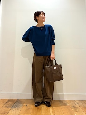 「RODE SKO（ロデスコ）のアイテム」を使った、 コヤマ  ヒナタさん（レディース・163cm）の秋コーディネート