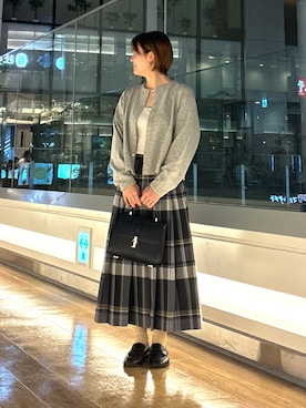 「アイテム（タンクトップ）」を使った、 コヤマ  ヒナタさん（レディース・163cm）の秋コーディネート