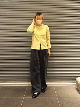 「URBAN RESEARCH DOORS（アーバンリサーチドアーズ）のVカットパンプス（パンプス、ブラック系）」を使った、 コヤマ  ヒナタさん（レディース・164cm）の春コーディネート