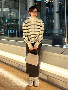 「adidas（アディダス）のadidas　TOKYO W（スニーカー）」を使った、 コヤマ  ヒナタさん（レディース・164cm）の秋コーディネート