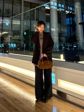 「アイテム（その他アウター、ブラウン系）」を使った、 コヤマ  ヒナタさん（レディース・163cm）の秋コーディネート
