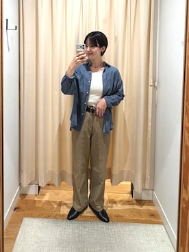 「URBAN RESEARCH DOORS（アーバンリサーチドアーズ）のアイテム（タンクトップ）」を使った、 コヤマ  ヒナタさん（レディース・164cm）の秋コーディネート