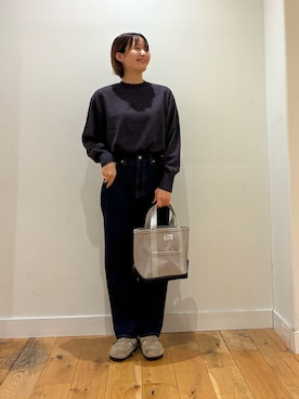 「ORCIVAL（オーシバル）のORCIVAL　TOTE BAG SMALL（トートバッグ）」を使った、 コヤマ  ヒナタさん（レディース・163cm）の秋コーディネート