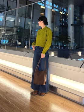 「RODE SKO（ロデスコ）の『WEB/一部店舗限定』コインローファー（ローファー、イエロー系）」を使った、 コヤマ  ヒナタさん（レディース・164cm）の秋コーディネート