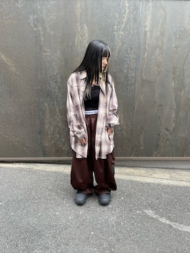 「Needles（ニードルス）のアイテム（パンツ、ブラウン系）」を使った、にこるさん（レディース・154cm）の春コーディネート