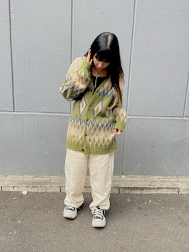 「DANKE SCHON（ダンケシェーン）の【WEB&DEPOT限定】DankeSchon/ダンケシェーン/COUDUROY PAINTER PANTS（その他パンツ、ホワイト系）」を使った、にこるさん（レディース・154cm）の秋コーディネート