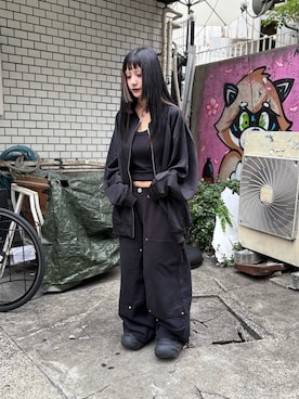 「DANKE SCHON（ダンケシェーン）のDankeSchon/ダンケシェーン/480HW SWEAT W-KNEE PAINTER PANTS（スウェットパンツ、ブラック系）」を使った、にこるさん（レディース・154cm）の秋コーディネート