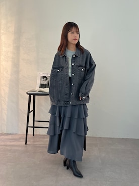 「ティアードスカート」｜「アイテム（デニムジャケット）」を使った、ゆずさん（レディース・161cm）の秋コーディネート
