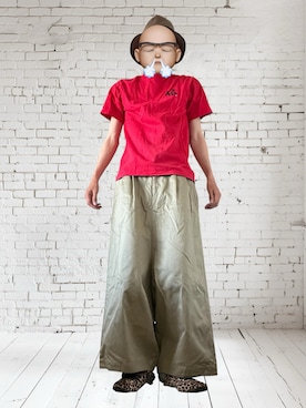 「赤Tシャツ」｜undertweetyさん（メンズ・175cm）の夏コーディネート