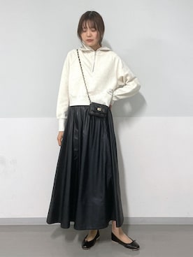 「ロング」｜「アイテム（パーカー）」を使った、AZUMAさん（レディース・171cm）の夏コーディネート