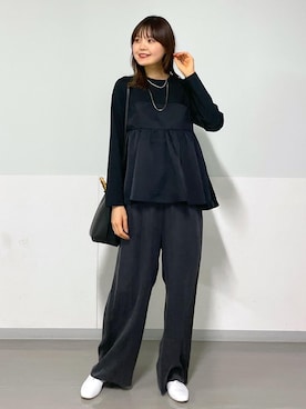 「クルーネック」｜「アイテム（その他シューズ）」を使った、AZUMAさん（レディース・171cm）の春コーディネート