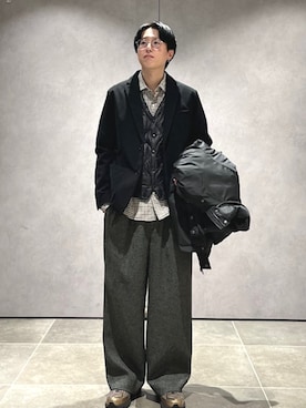「アイテム（ダウンベスト）」を使った、大木さん（メンズ・174cm）の秋コーディネート