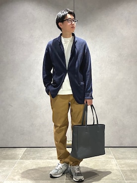 「SHIPS（シップス）のアイテム（トップス）」を使った、大木さん（メンズ・174cm）の春コーディネート