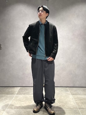 「クルーネックニット」｜大木さん（メンズ・174cm）の秋コーディネート