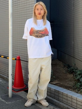 「BEAMS T（ビームスティー）のアイテム」を使った、BEAMS Tさん（レディース・168cm）の春コーディネート