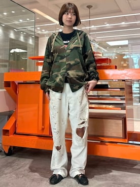「Diaspora Skateboards（ディアスポラスケートボーズ）のDiaspora skateboards / Dry Waffle Full Zip Hoodie（スウェット、その他）」を使った、BEAMS Tさん（メンズ・166cm）の秋コーディネート