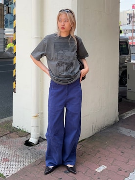 「C.E（シーイー）のC.E / OVERDYE MD The Camera T（Tシャツ/カットソー、グレー系）」を使った、BEAMS Tさん（メンズ・182cm）の夏コーディネート