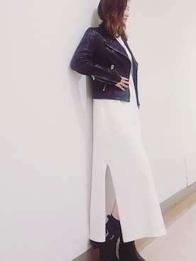 「スリットワンピース」｜「アイテム（ライダースジャケット）」を使った、Shinoさん（レディース・153cm）の春コーディネート