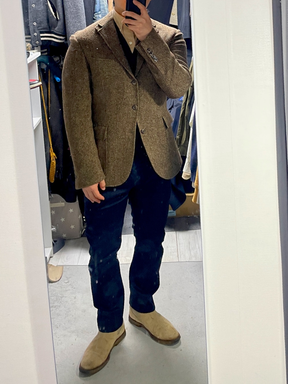 「POLO RALPH LAURENのアイテム（テーラードジャケット、ゴールド系）」を使った、mofumofu0さん（メンズ・166cm）の冬コーディネートの1枚目の写真