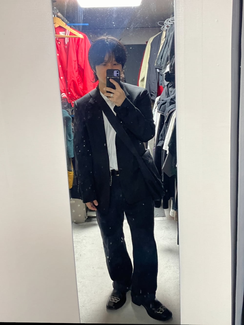 「Maison Margielaのアイテム（テーラードジャケット、ブラック系）」を使った、mofumofu0さん（メンズ・166cm）の春コーディネートの1枚目の写真
