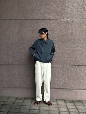「ITEMS URBANRESEARCH（アイテムズ アーバンリサーチ）のデニム ベイカーパンツ（その他パンツ）」を使った、Shiragami Harutoさん（メンズ・175cm）の秋コーディネート